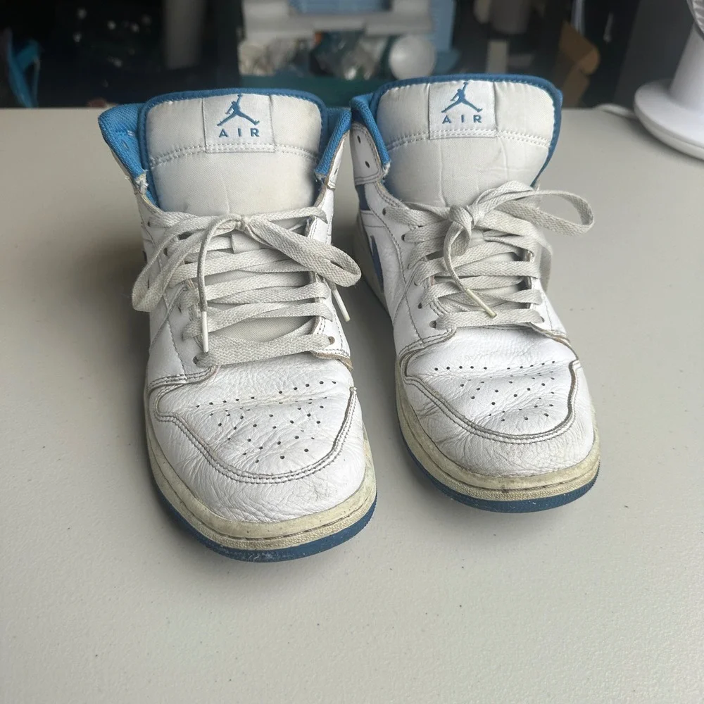 Nike Jordan 1 Mid Mens 9.5‎ White Industrial Blue Basketball Sneakers FN5215-141